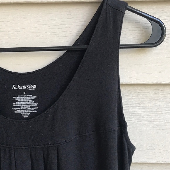 Here’s another cute softie for comfort! Size M - Picture 5 of 7